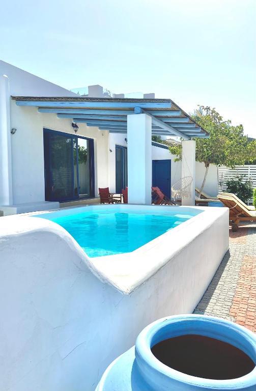 Sillogi-Homes Anemos Suite-Stelani Villas & Suites